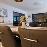 Bella Dona Vila