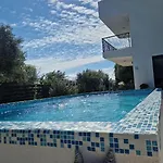 Bella Dona וילה Kaštela