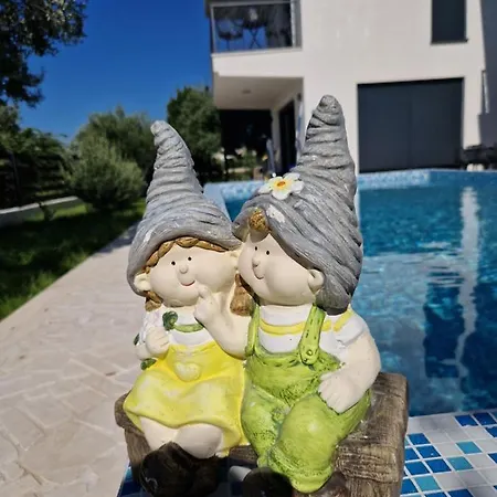 Bella Dona * Kastela