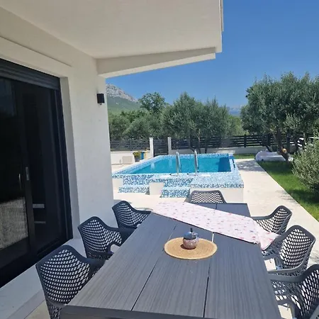 Bella Dona Villa *