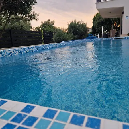 Bella Dona Villa *