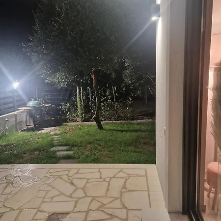 Bella Dona * Kastela