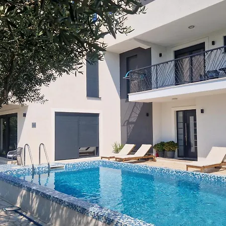 Bella Dona Villa *