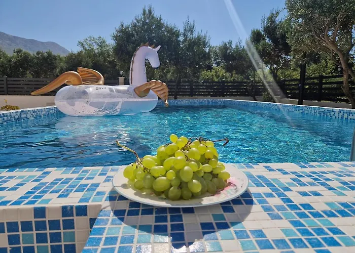 Βίλα Bella Dona *