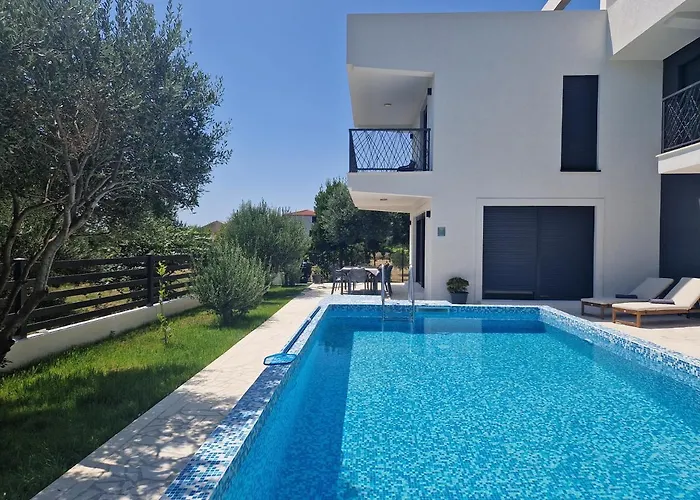 Bella Dona Villa
