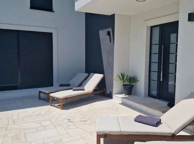 Bella Dona * Kaštela