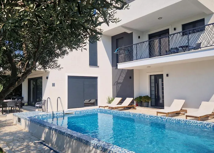 Bella Dona Villa *